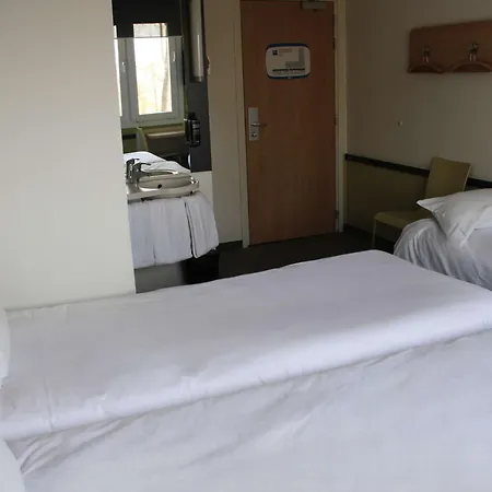Ibis Budget Stadion 酒店 *