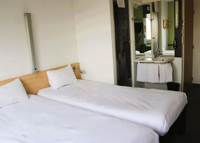 Ibis Budget Stadion * Вроцлав