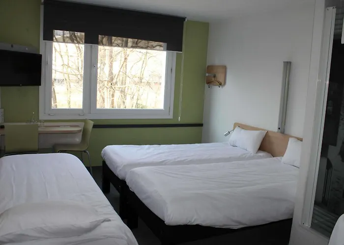 Ibis Budget Stadion Отель