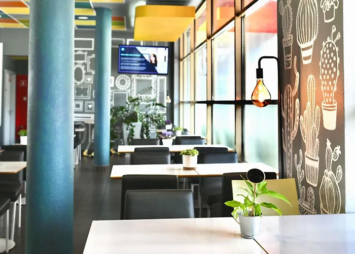 Отель Ibis Budget Stadion *